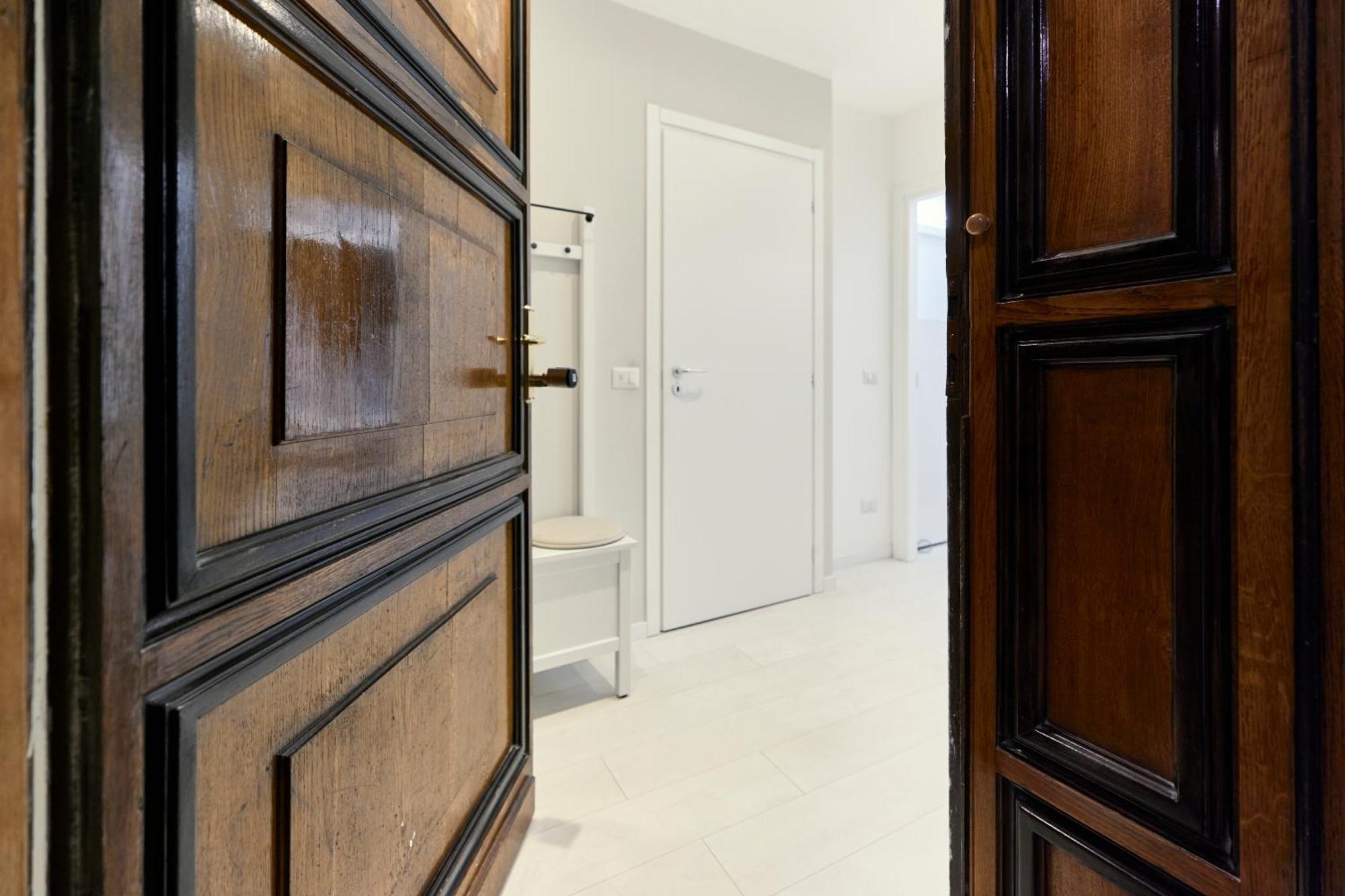 Duomo View - 2 Min From Duomo Amazing Location Apartment Milan Bagian luar foto